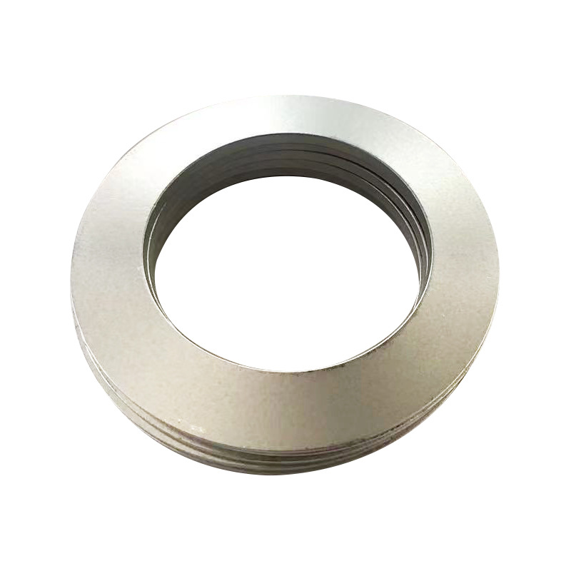 Arc în formă de disc rezistent la fluaj