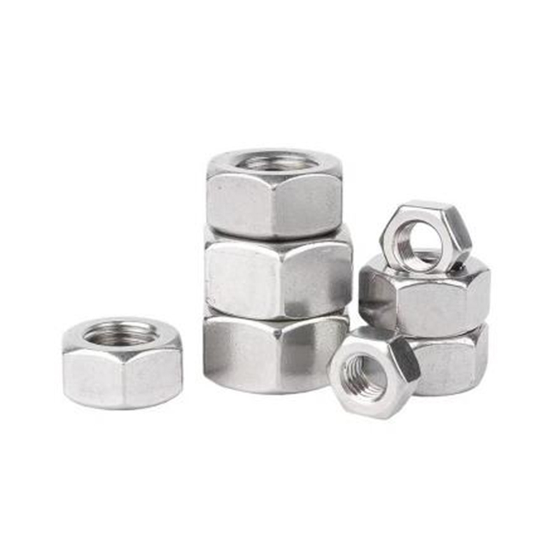 Nuci groase de hexagon