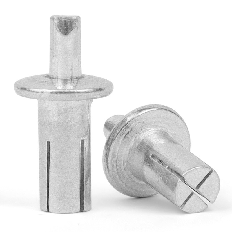 Nucleu de fuzionare materială nucleu penetrant