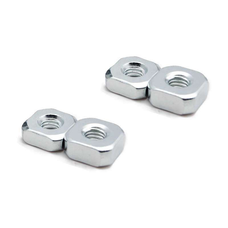 Nuci de mașină pătrată